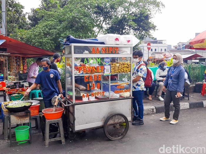 BERANI KELUAR DARI PEKERJAAN DAN MENCOBA BERBISNIS ADALAH HAL PALING KEREN YANG ANDA&nbsp;LAKUKAN.